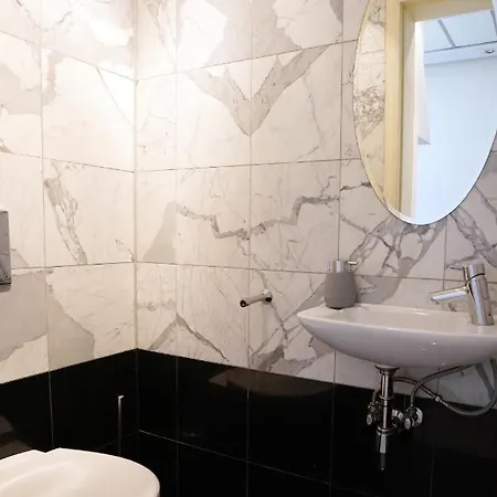 The Pearl Of Buda Apartment